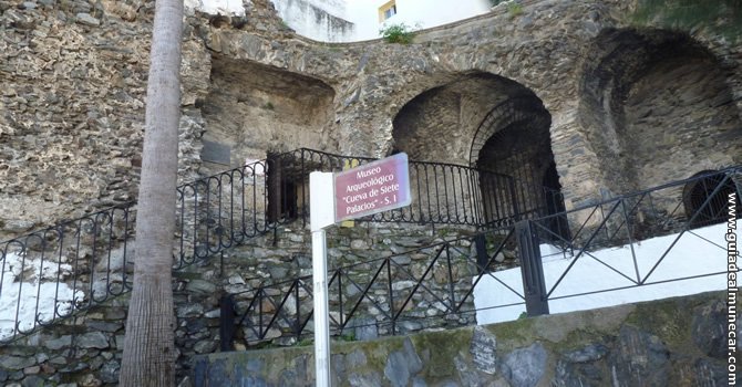 cueva de siete palacios